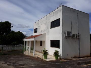 Araraquara Vila Renata (Vila Xavier) Salao Locacao R$ 11.000,00  10 Vagas Area do terreno 7427.00m2 