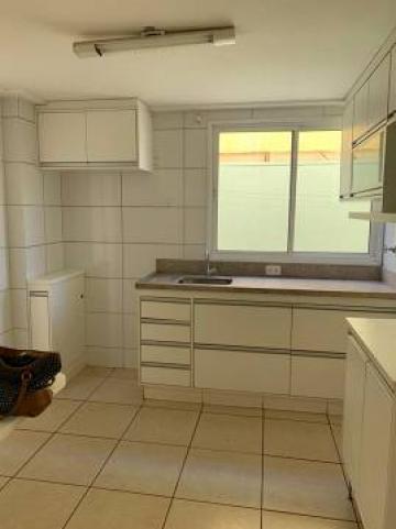 Casa de 3 quartos para alugar no condomínio San Diego, 145 m², Zona Sul de Ribeirão Preto