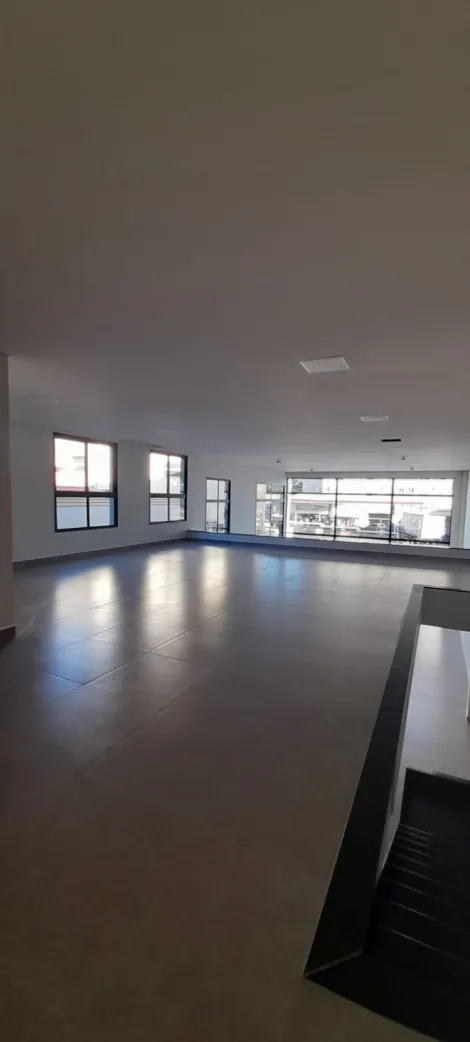 Salão Comercial com pé direito duplo para alugar no bairro Jardim Califórnia, 269,90 m² em Ribeirão Preto