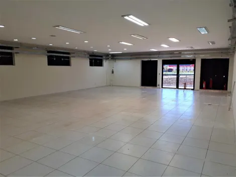 Salão Comercial de 660 m² para alugar no bairro Nova Ribeirânia, Zona Sul de Ribeirão Preto