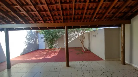 Casa de 3 quartos para alugar no bairro Parque Residencial Lagoinha, 165,04 m² em Ribeirão Preto